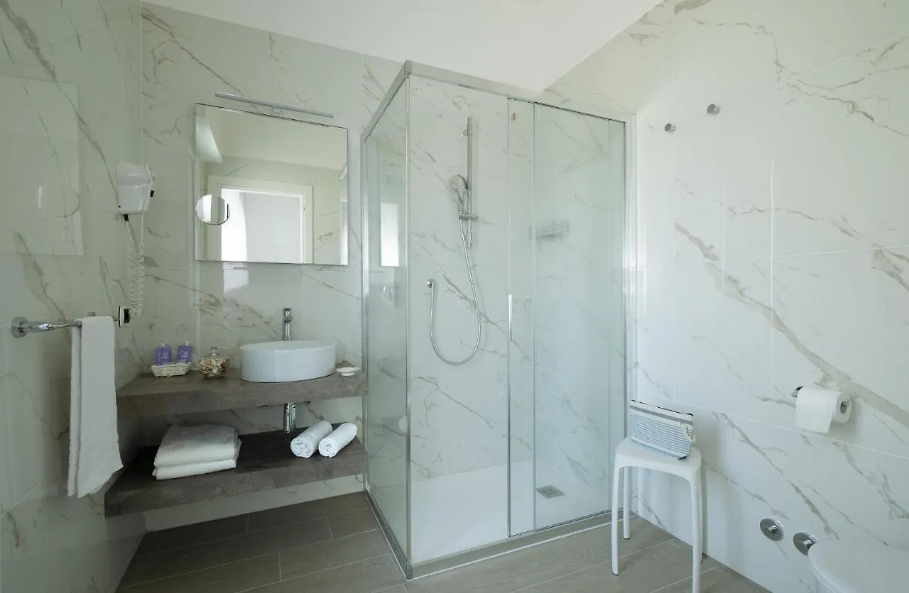 Hotel Pillon Bibione 3*,